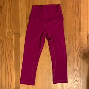 Lululemon Align Cropped Leggings in Magenta💜💕